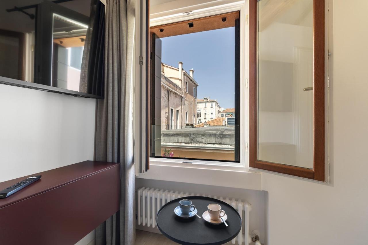 Ca' San Carlo Residence By Wonderful Italy Venise Extérieur photo